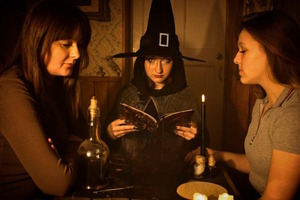 Фотография перформанса Гадалка от компании Клуб квестов (Фото 1)